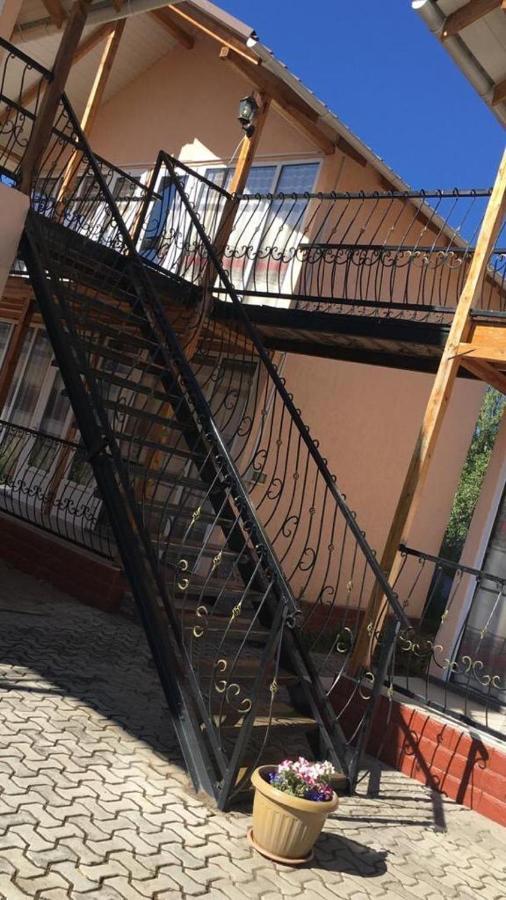 Hotel Гостевой Дом Байтик Bosteri Exterior foto